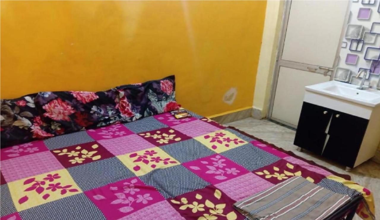 Maheshwari Bhavan By Wb Inn Sitapur Muafi Екстериор снимка