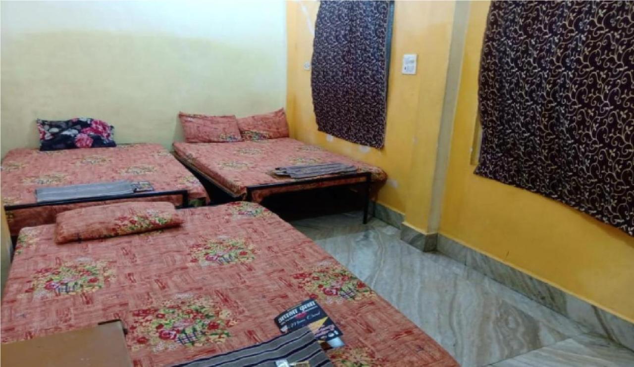 Maheshwari Bhavan By Wb Inn Sitapur Muafi Екстериор снимка
